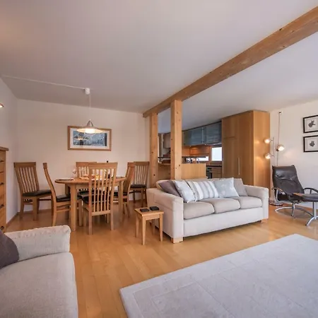 Roossi 3 * Wengen